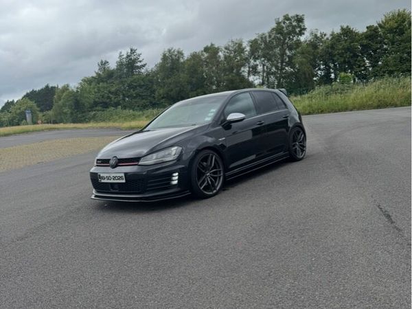 Volkswagen Golf Hatchback, Diesel, 2016, Black