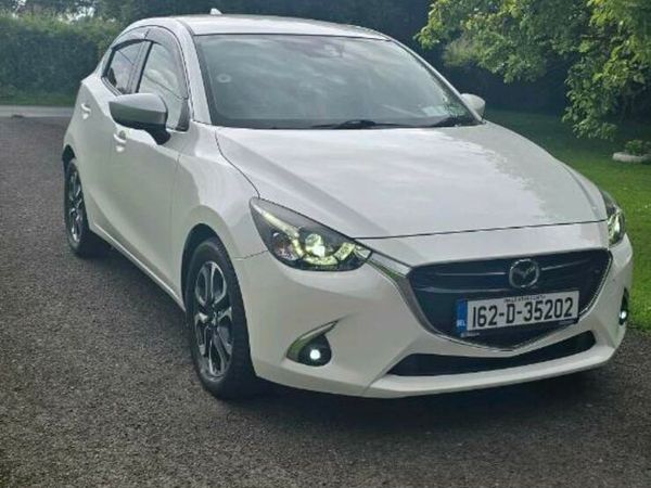 Mazda Demio MPV, Diesel, 2016, White