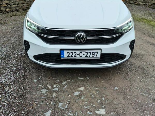 Volkswagen Taigo Estate, Petrol, 2022, White