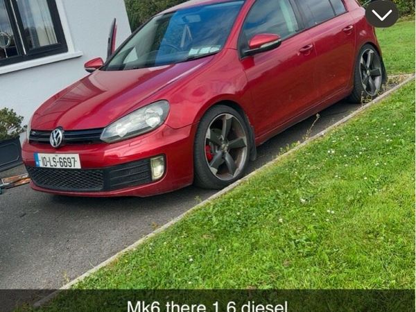 Volkswagen Golf Hatchback, Diesel, 2010, Red