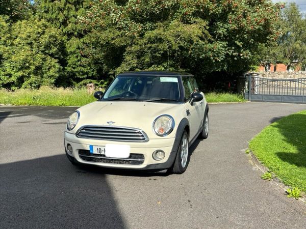Mini Cooper Hatchback, Diesel, 2010, White