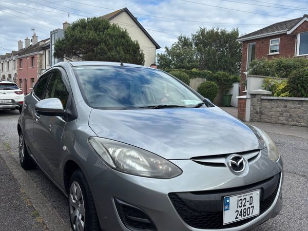 Mazda Demio MPV, Petrol, 2013, Grey