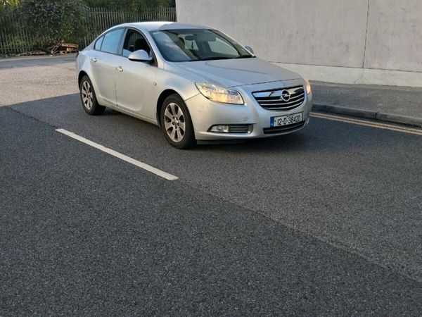 Vauxhall Insignia Hatchback, Diesel, 2013, Black
