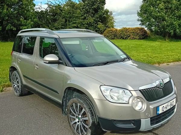 Skoda Yeti SUV, Diesel, 2010, Beige