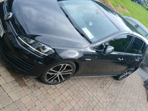 Volkswagen Golf Hatchback, Diesel, 2016, Black