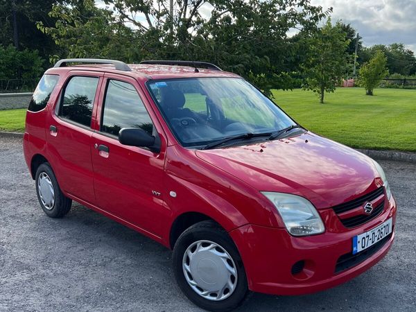 Suzuki Ignis Hatchback, Petrol, 2007, Red