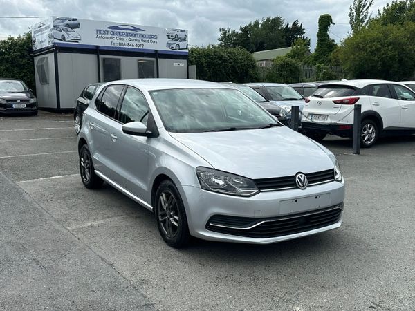 Volkswagen Polo Hatchback, Petrol, 2014, Silver