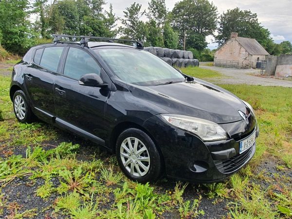 Renault Megane Hatchback, Diesel, 2011, Black