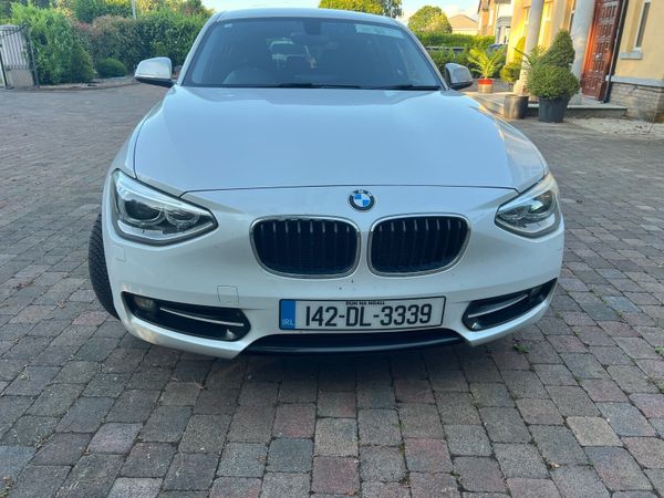 BMW 1-Series Hatchback, Petrol, 2014, White