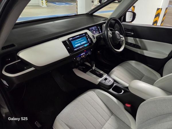 Honda Jazz Hatchback, Petrol Hybrid, 2022, Grey