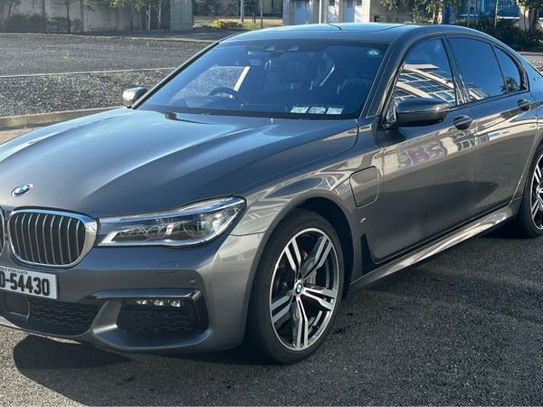 BMW 7-Series Saloon, Petrol Plug-in Hybrid, 2019, Grey