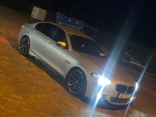 BMW 5-Series Saloon, Diesel, 2016, Silver