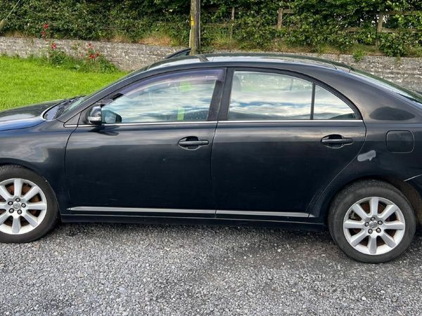 Toyota Avensis Hatchback, Diesel, 2008, Black