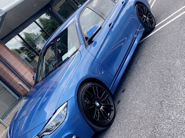 BMW 3-Series Saloon, Petrol Plug-in Hybrid, 2017, Blue