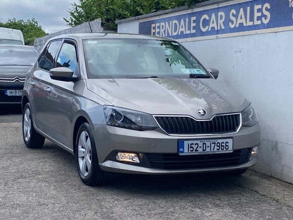 Skoda Fabia Hatchback, Petrol, 2015, Beige