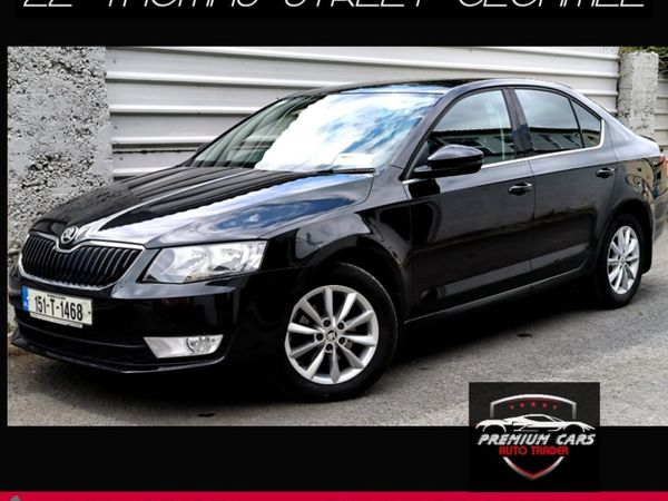 Skoda Octavia Saloon, Diesel, 2015, Black