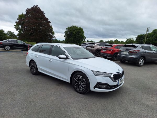 Skoda Octavia Estate, Diesel, 2021, White