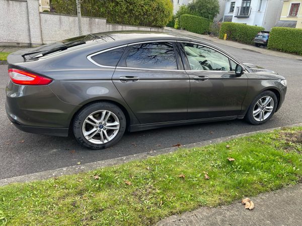 Ford Mondeo Hatchback, Diesel, 2018, Grey