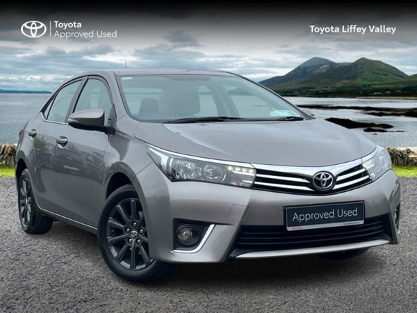 Toyota Corolla Saloon, Petrol, 2015, Bronze