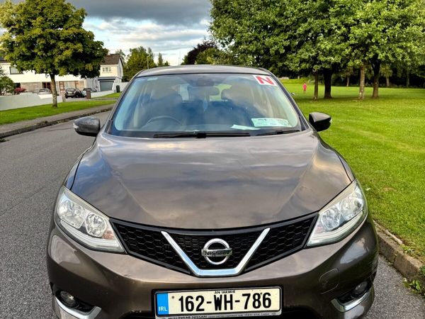 Nissan Pulsar Hatchback, Petrol, 2016, Brown