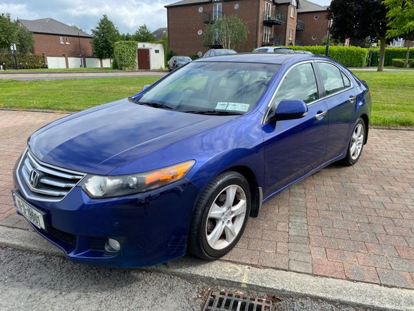 Honda Accord Saloon, Petrol, 2010, Blue