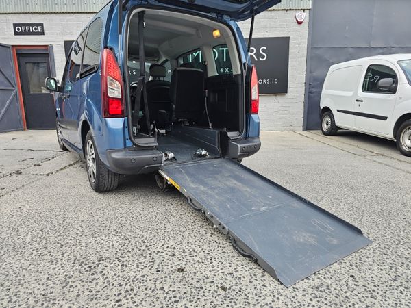 Citroen Berlingo Multispace MPV, Diesel, 2015, Blue