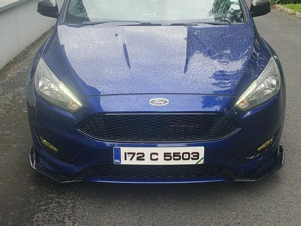 Ford Focus Hatchback, Diesel, 2017, Blue