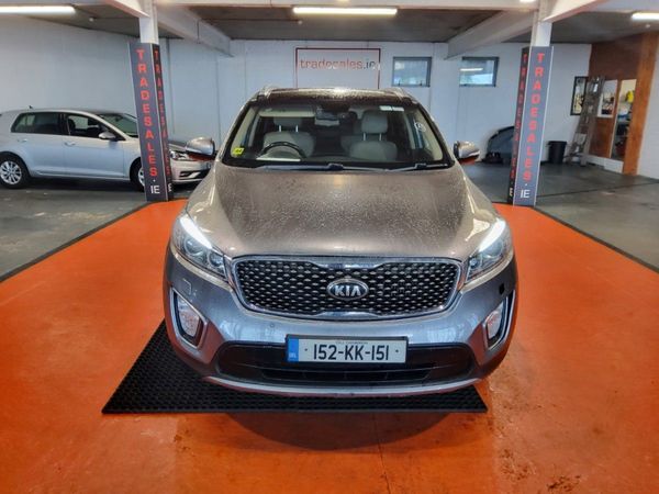 Kia Sorento SUV, Diesel, 2015, Grey