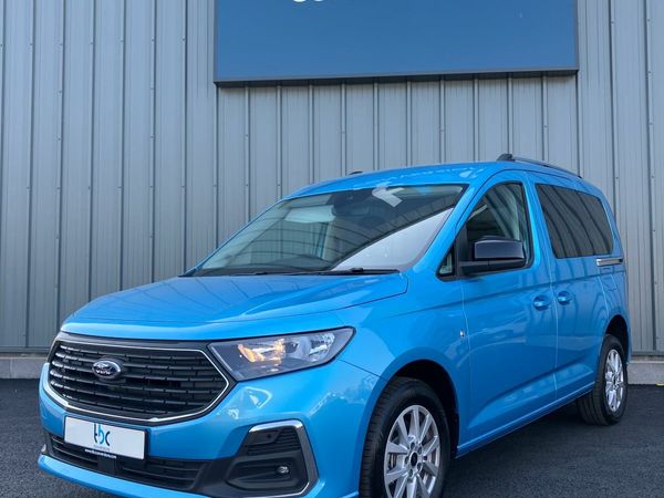 Ford Tourneo Connect MPV, Petrol, 2023, Blue