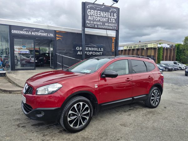 Nissan Qashqai+2 MPV, Diesel, 2013, Red