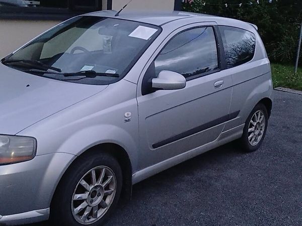 Chevrolet Kalos Hatchback, Petrol, 2007, Silver