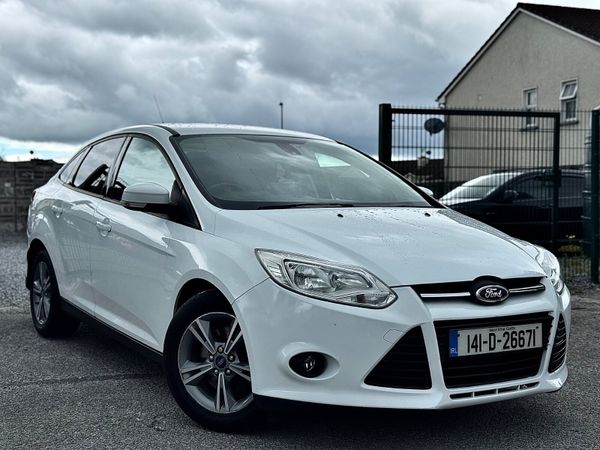 Ford Focus Saloon, Diesel, 2014, White