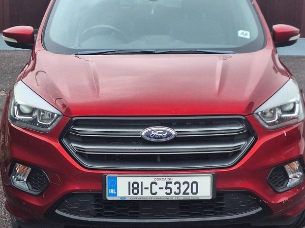 Ford Kuga SUV, Diesel, 2018, Red