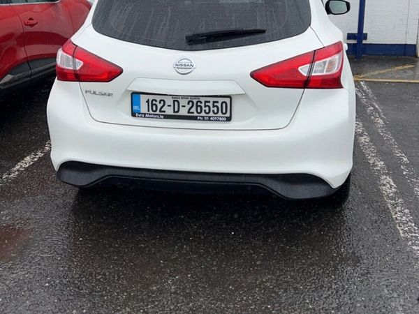 Nissan Pulsar Hatchback, Petrol, 2016, White
