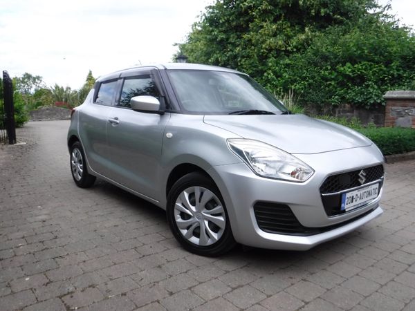 Suzuki Swift Hatchback, Petrol, 2020, Silver