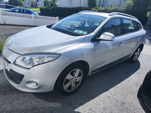 Renault Megane Estate, Diesel, 2011, Silver