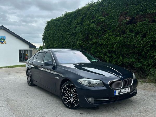 BMW 5-Series Saloon, Diesel, 2010, Blue