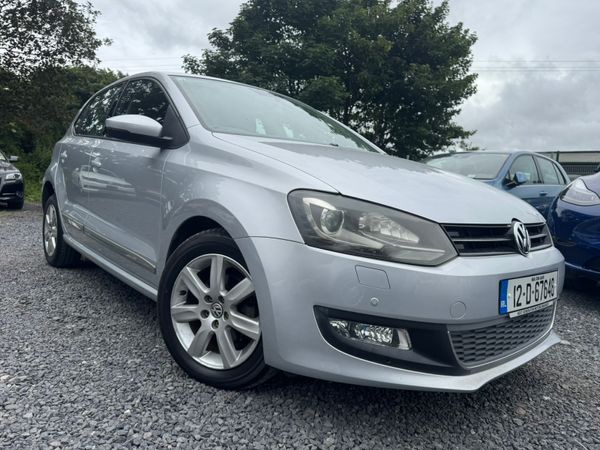 Volkswagen Polo Hatchback, Petrol, 2012, Silver