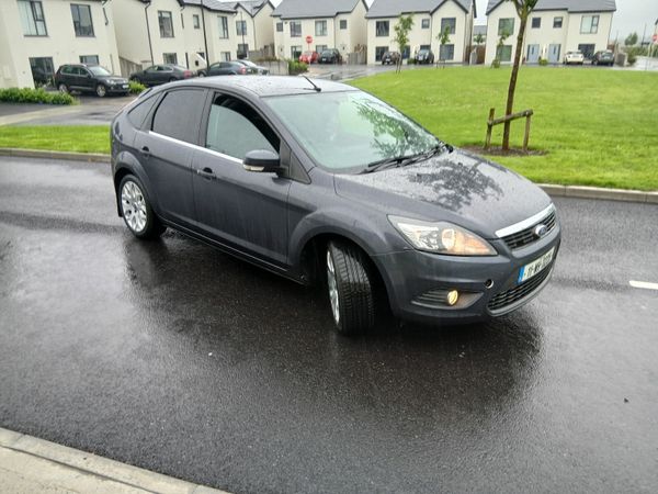 Ford Focus Hatchback, Diesel, 2011, Grey