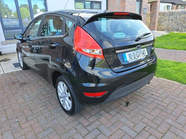 Ford Fiesta Hatchback, Petrol, 2010, Black