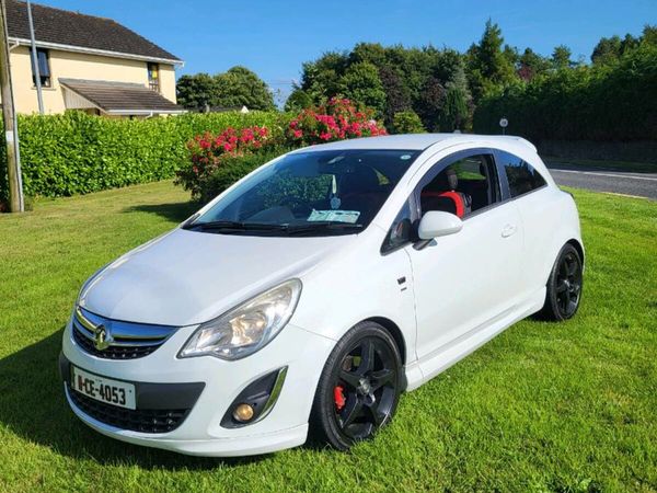 Opel Corsa Coupe, Diesel, 2011, White