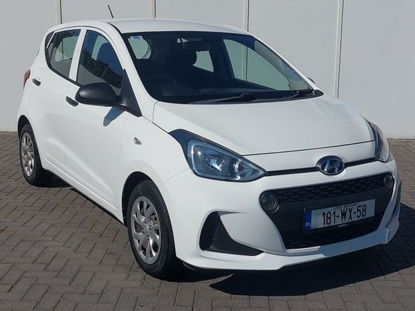 Hyundai i10 Hatchback, Petrol, 2018, White