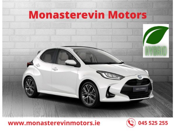 Toyota Yaris Hatchback, Petrol Hybrid, 2022, White