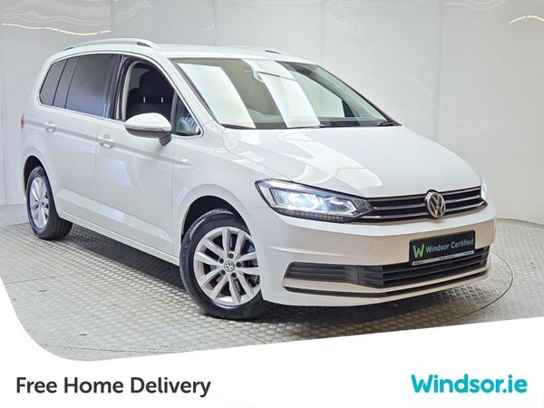 Volkswagen Touran MPV, Petrol, 2018, White
