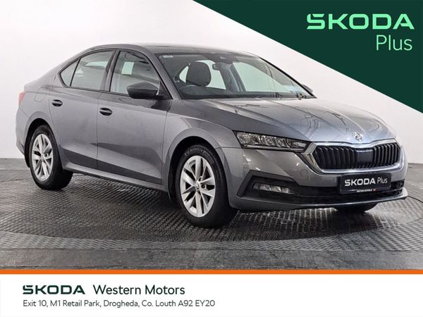 Skoda Octavia Saloon, Petrol, 2023, Grey