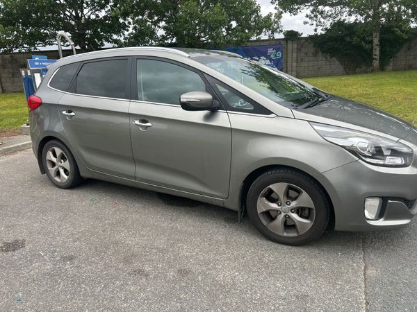 Kia Carens MPV, Diesel, 2016, Silver