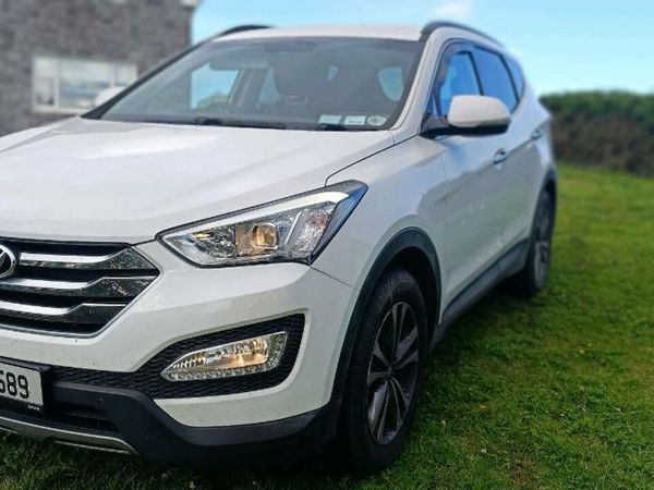 Hyundai Santa Fe SUV, Diesel, 2015, White
