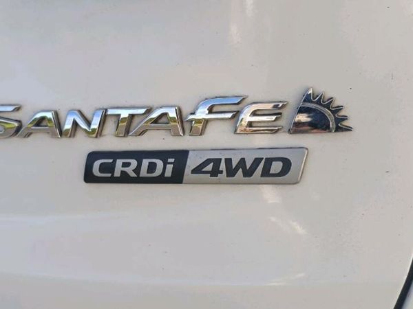 Hyundai Santa Fe SUV, Diesel, 2015, White