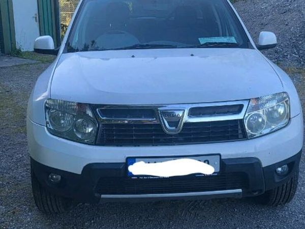 Dacia Duster SUV, Diesel, 2014, White