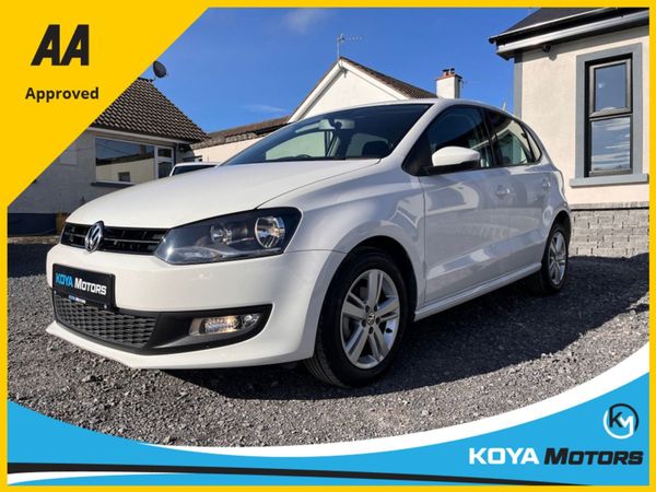 Volkswagen Polo Hatchback, Petrol, 2014, White